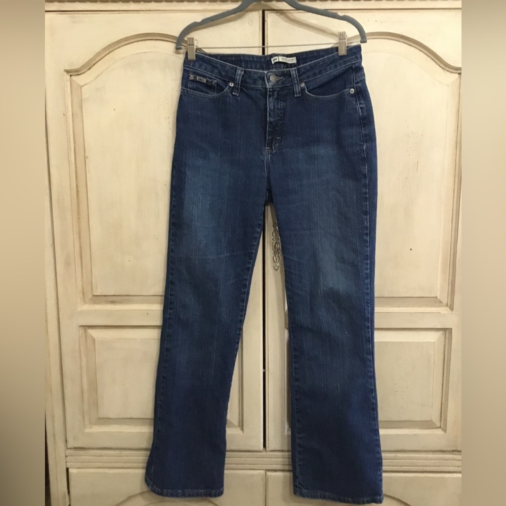 Lee Natural Bootcut Just Below the Waist Jeans Size 10